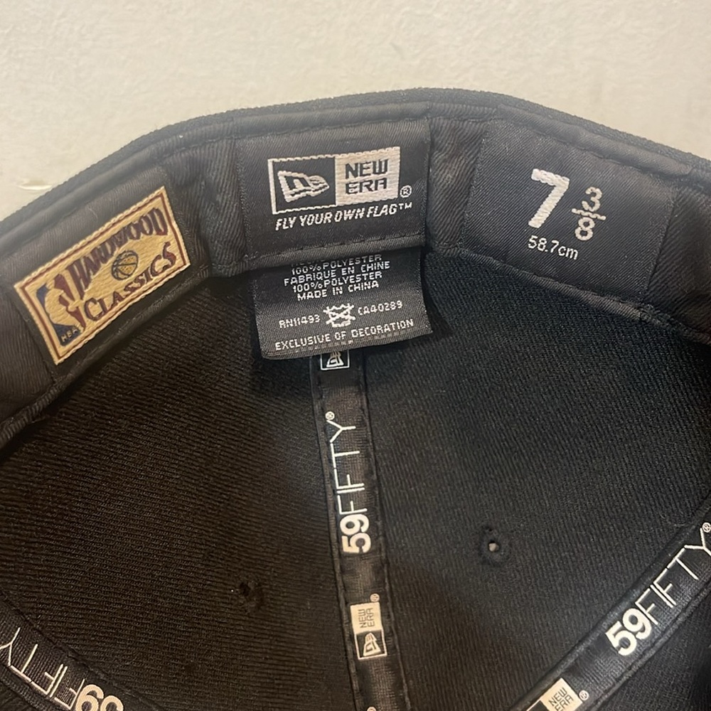 Knicks New Era Hat 7 3/8 - Picture 5 of 5
